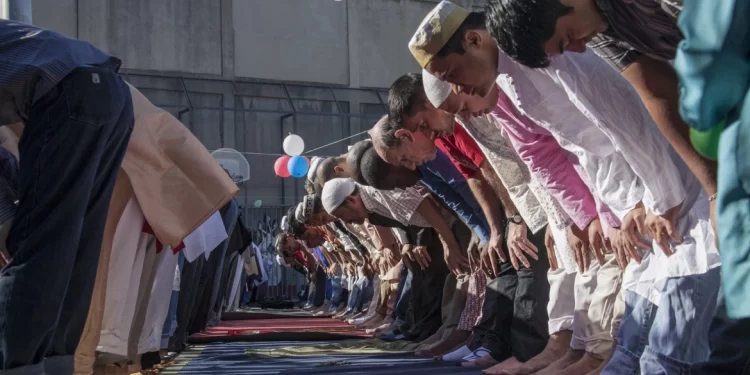 أعداد المسلمين تتزايد في إسبانيا … تضاعفت 10 مرات خلال 3 عقود