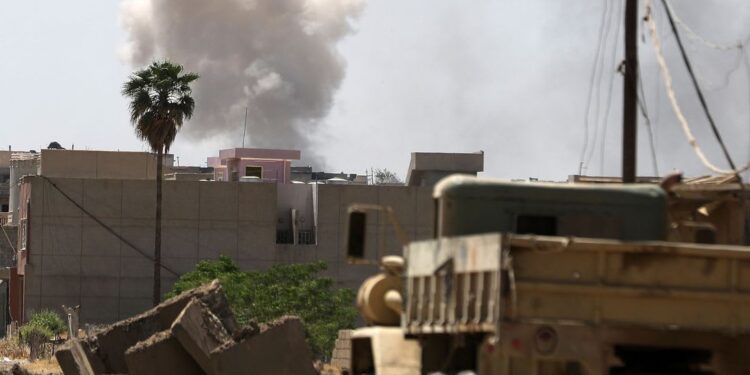 قتــــل (3 إرهابيين) في هيت ,, أحدهم فجر نفسه