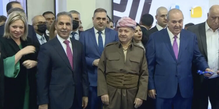 فائق زيدان ومسعود بارزاني يبحثان (حل الإشكاليات ضمن الأطر الدستورية والقانونية)