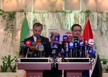 العراق وإيران “يوقعان محضراً مشتركاً” لتطــوير العلاقات الاقتصادية