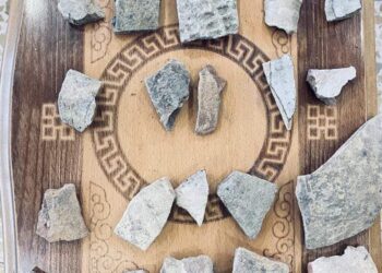 العثور على آثار في البصرة داخل موقع نفطي