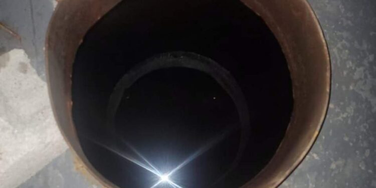 مداهمة مرآب في ميسان لـ (تهريب المشتقات النفطية)