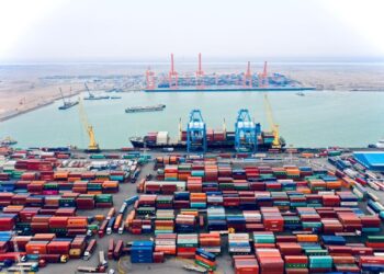 تتشكيك في “الجدوى الاقتصادية” للموانئ العراقية لعدة أسباب