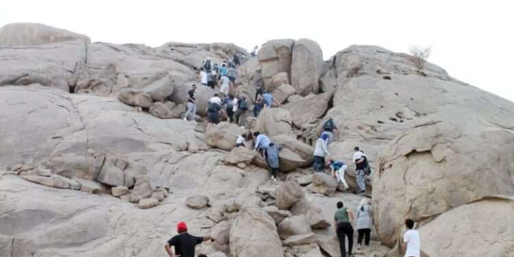 الهايكنج رياضة عالمية استكشافية ,, تبدأ لأول مرة في العراق