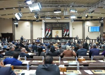 تحديد موعد إدخال إيرادات “الغاز المصاحب” ضمن واردات العراق