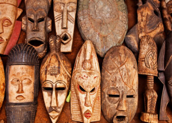 جوازات السفر “الطينية” بالكاميرون ,,, قبل أن يأتي الاستعمار إلى إفريقيا