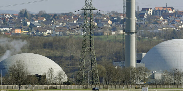 ألمانيا تــودع “الطاقة النووية” إلى الأبد