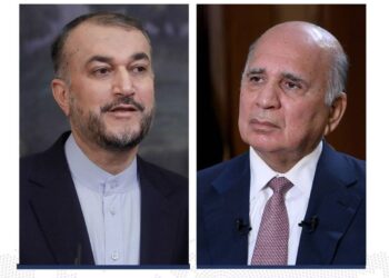 وزير الخارجية يتلقى اتصالاً من نظيره الإيراني