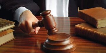 عراقيون يقعون ضحية احتيال بــ”عملات أجنبية بلا قيمة نقدية” بقدرة (التنويم المغناطيسي)
