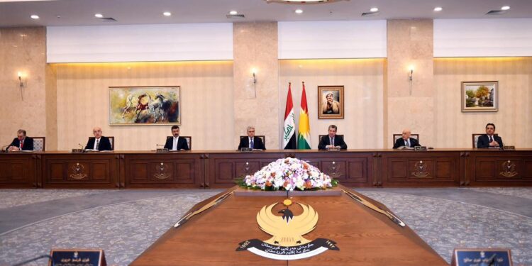 أربيل تدعو بغداد للــ(تعاون بتنفيذ أحكام قانون الموازنة) بما يخدم مكونات العراق