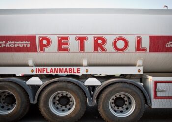 توقف “صادرات النفط العراقي إلى الأردن” منذ بداية شهر نيسان