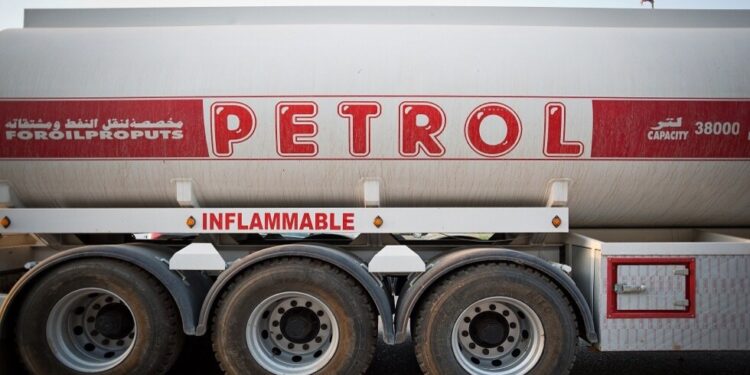 توقف “صادرات النفط العراقي إلى الأردن” منذ بداية شهر نيسان