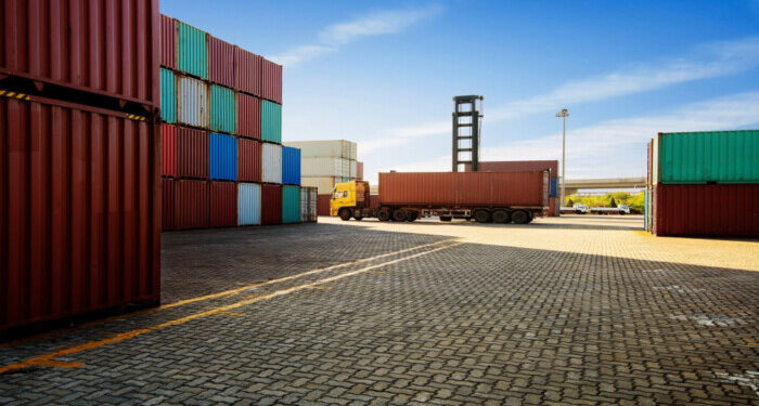 تراجع العراق للمرتبة الرابعة كــ(أكبر مستورد) للصناعة الأردنية