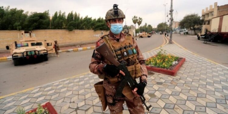 ذي قار .. مقتل شيخ عشيرة وإصابة نجله بهجوم مسلح