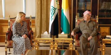 مسعود بارزاني يستقبل بعثة دولية للبحث في أوضاع كوردستان والانتخابات المقبلة