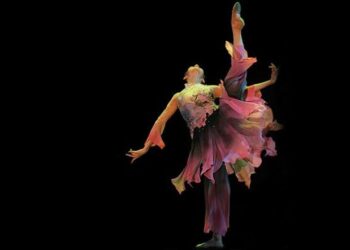 لغة جسد تدعم تواصل البشرية … يوم الرقص العالمي 2023