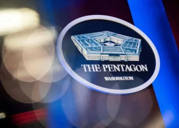 شاب كان يعمل في قاعدة عسكرية سبب “التسريب الكبير للوثائق السرية الأمريكية”