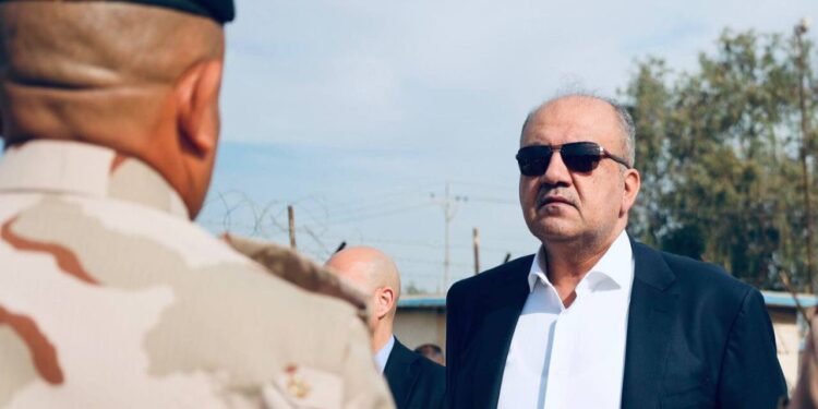 العباسي يمنح مدير مديرية التموين والنقل “اجازة مفتوحة لحين ايجاد بديله”