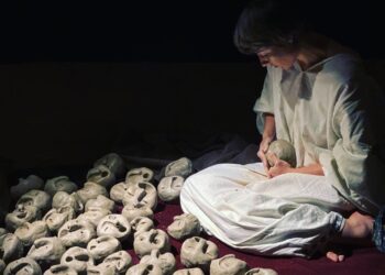 ألوان الحرب… أينما وجدت الحقيقة سطع الجمال