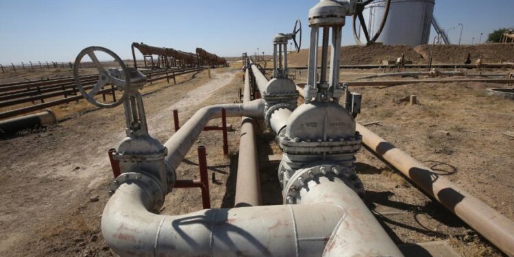 بغداد ستطلب من تركيا استئناف صادرات نفط من الشمال