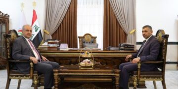 وزير الدفاع يتوعد المتلاعبين والمقصرين .. “سندك رؤوسهم”