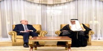 وزير الخارجيَّة العراقي يلتقي نظيره البحرينيّ