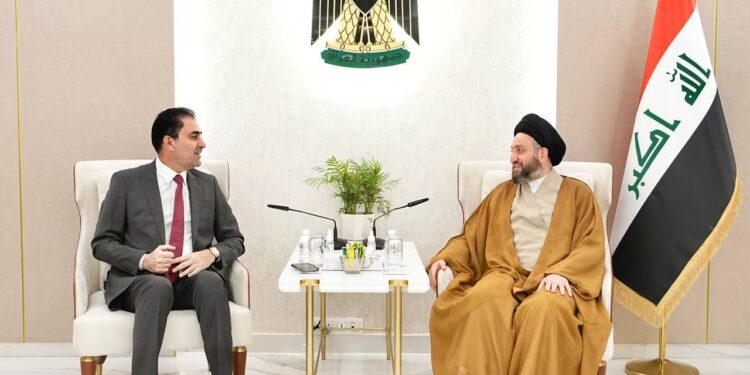 الحكيم يستقبل المندلاوي