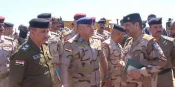 قائد عمليات بغداد يشرف ميدانياً على مراحل اعمال تأهيل الموقع البديل لـ(سيطرة التاجي)