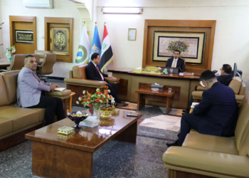 وزير النقل يجري جولة تفقدية لمقر الهيئة العامة للانواء الجوية