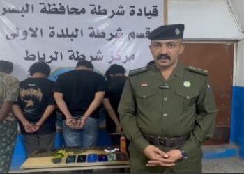 القبض على عصابة في البصرة  تمتهن سرقة “الهواتف النقالة والحقائب النسائية”