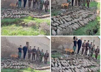 العثور على ( 400 قنبرة هاون) وعبوة ناسفة من مخلفات داعش الارهابي في الموصل