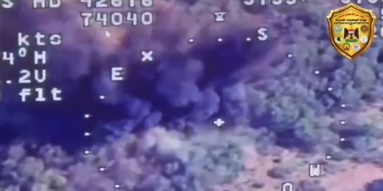 بالفيديو ..الطيران الحربي يقتل 4 إرهابيين في قاطع عمليات كركوك