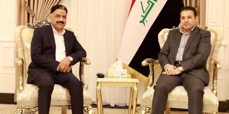 الأعرجي يلتقي رئيس هيئة التصنيع الحربي .. التأكيد أهمية فتح خطوط “إنتاج وتصنيع الاسلحة العراقية”