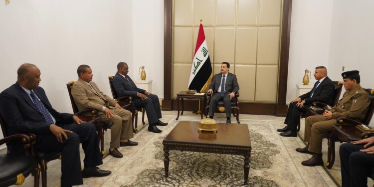 السوداني يستقبل وزير الداخلية في جمهورية السودان