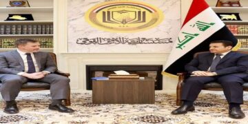 الاعرجي يستقبل السفير الكندي