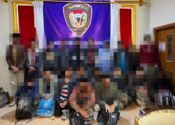 القبض على (شبكة دولية) خاصة بالاتجار بالبشر مع متسللين اجانب في البصرة