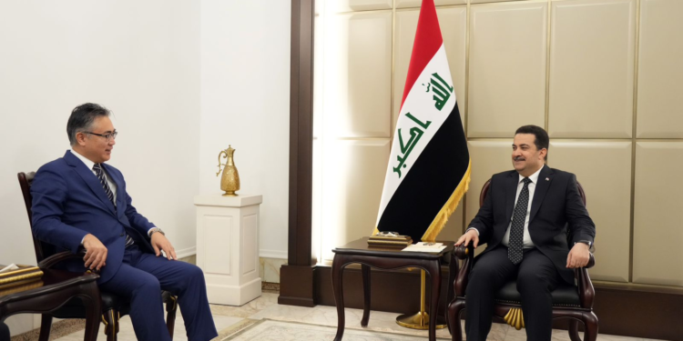 لسوداني يستقبل السفير الياباني لدى العراق