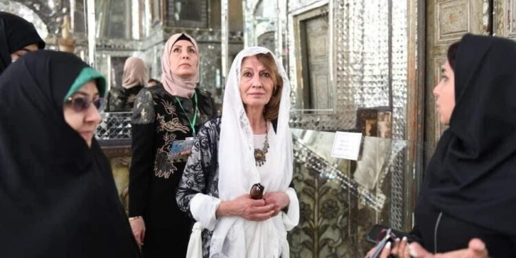بالصور .. زيارة سيّدة العراق الأولى إلى طهران