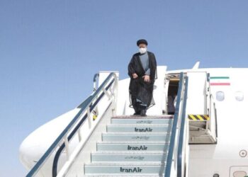 تفاصيل جديدة عن دعوة العاهل السعودي للرئيس الإيراني .. “رئيسي يتلقى دعوة لزيارة الإمارات”