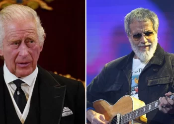 المغني البريطاني يوسف إسلام يوجه رسالة لتشارلز الثالث .. “حتى لو كنت ملكاً فأنت خادم لله”
