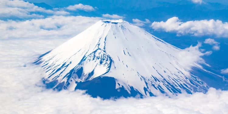 جبل مقدس قد ينفجر في أية لحظة