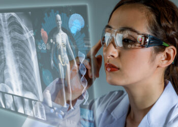 تاريخ النظارات .. “كانت أداة مساعدة في الصيد ثمّ طورها المسلمون”