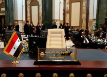 السعودية و قطر تبحثان عن “إجماع خليجي وعربي” لــرفع الحرج من عودة سوريا
