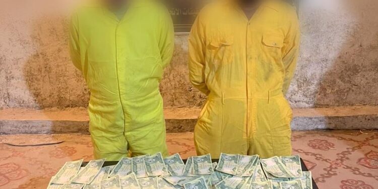 القبض على 4 متهمين بــ”تهريب الآثار وتزوير العملة”