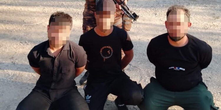 ديالى .. القبض على عصابة فرضت اتاوات مالية على بائع جوال