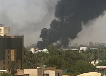 واشنطن تعلن عن “تعرض موكب دبلوماسي أمريكي لإطلاق النار” في السودان