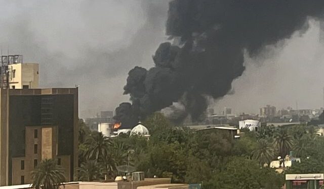 واشنطن تعلن عن “تعرض موكب دبلوماسي أمريكي لإطلاق النار” في السودان