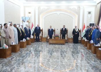 الحلبوسي يجتمع مع وجهاء نينوى لمناقشة أهم احتياجات المحافظة ويؤكد على دعم الإعمار
