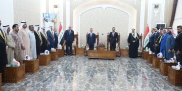 الحلبوسي يجتمع مع وجهاء نينوى لمناقشة أهم احتياجات المحافظة ويؤكد على دعم الإعمار