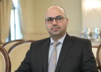 النجف .. بالوثيقة المحافظ يعفي مدير دائرة مجاري المحافظة ومعاونه